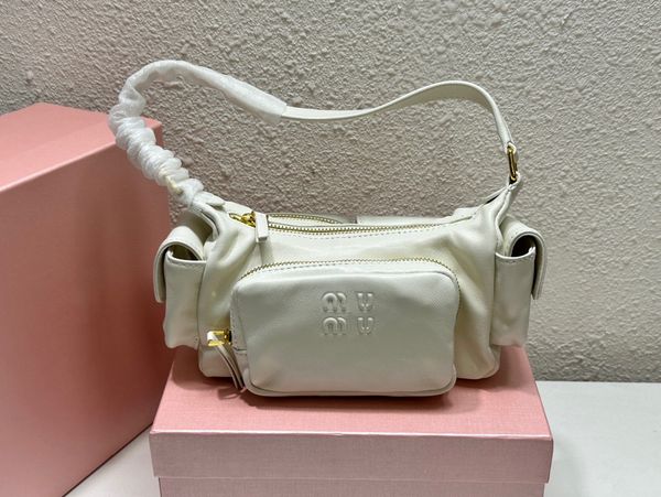 fashion miu locomotive bag women's camera bag zipper shoulder bag classic leather adjustable shoulder strap designer luxury
fashion miu locomotive bag women's camera bag zipper shoulder bag classic leather adjustable shoulder strap designer luxury