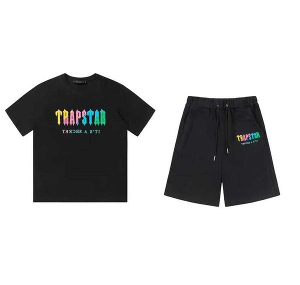 men's trapstar designer embroidered letters luxury black and white gray rainbow summer sports fashion cotton with short sleeves all-mat, White;black
men's trapstar designer embroidered letters luxury black and white gray rainbow summer sports fashion cotton with short sleeves all-mat, White;black