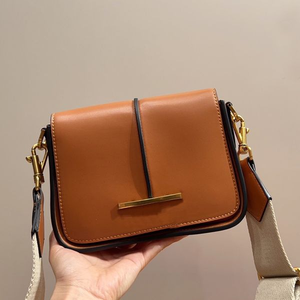 leather shoulder bag fashion crossbody bags classic metal hardware letters hasp pouch square flap handbags removable wide webbing clutch pur
leather shoulder bag fashion crossbody bags classic metal hardware letters hasp pouch square flap handbags removable wide webbing clutch pur