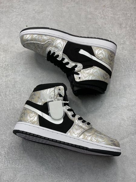 2023 designer 1s basketball shoes 1 zoom cmft gold laser metallic silver black gold white sportswear sneakers
2023 designer 1s basketball shoes 1 zoom cmft gold laser metallic silver black gold white sportswear sneakers
