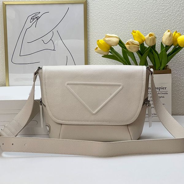 flap messenger bag cowhide crossbody bag designer luxury shoulder bags handbag multiple pockets real leather purse women bags silver hardwar
flap messenger bag cowhide crossbody bag designer luxury shoulder bags handbag multiple pockets real leather purse women bags silver hardwar