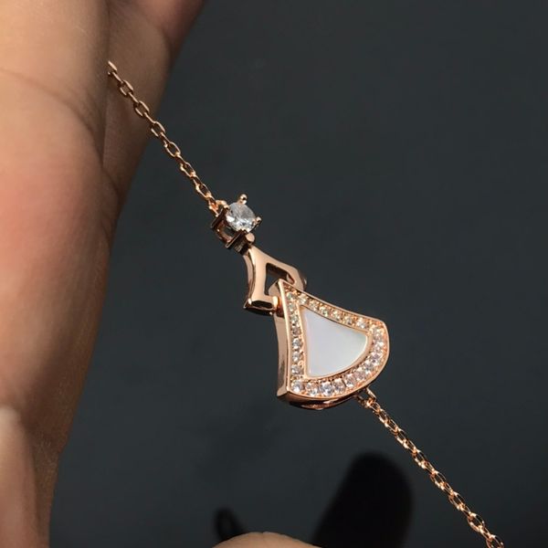 aristocrats elegant and luxurious sterling silver small dress bracelet rose gold white mother of pearl set pink diamond ladies matching with, Golden;silver
aristocrats elegant and luxurious sterling silver small dress bracelet rose gold white mother of pearl set pink diamond ladies matching with, Golden;silver