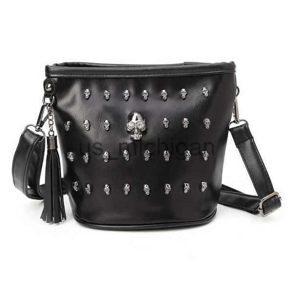 evening bags fashion women skull punk goth tassel messenger shoulder bag crossbody handbag j230609
evening bags fashion women skull punk goth tassel messenger shoulder bag crossbody handbag j230609