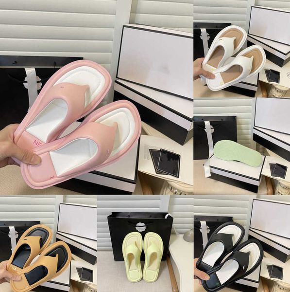 flat designer candy color famous slippers summer cloud bread sandal comfort slides luxury women sandal fashion c buckle bottom flip-flops le, Black
flat designer candy color famous slippers summer cloud bread sandal comfort slides luxury women sandal fashion c buckle bottom flip-flops le, Black