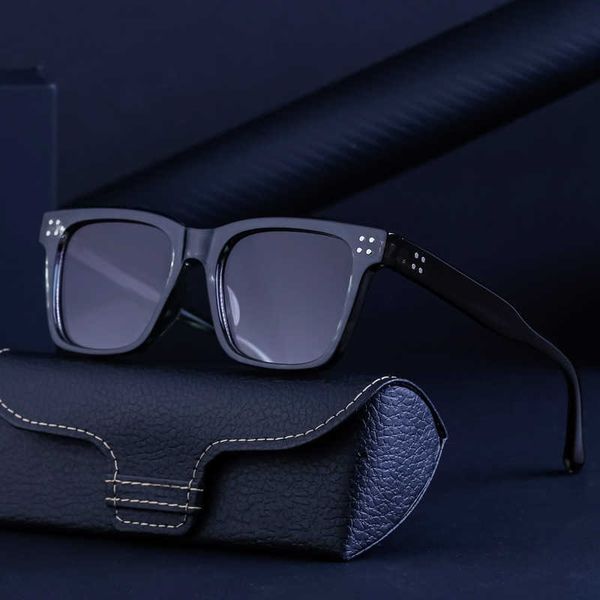 2023 new fashion box men's sunglasses trend outdoor sports sunglasses women's glasses, White;black
2023 new fashion box men's sunglasses trend outdoor sports sunglasses women's glasses, White;black
