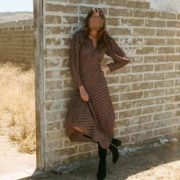 2023 designer dresses for women summer dress french ruffled collar tie up dress floral casual mid length dress, Black;gray
2023 designer dresses for women summer dress french ruffled collar tie up dress floral casual mid length dress, Black;gray