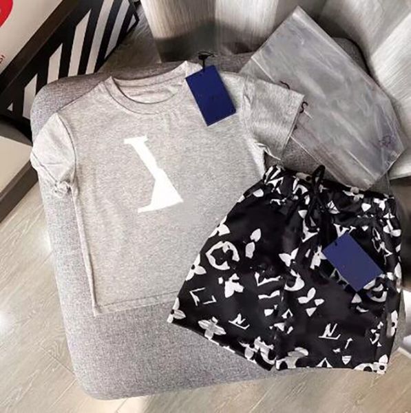 aaa design summer clothing sets boys t-shirt cartoon animal print designer kids clothes girl sports two-piece round neck short sleeve pants, White
aaa design summer clothing sets boys t-shirt cartoon animal print designer kids clothes girl sports two-piece round neck short sleeve pants, White