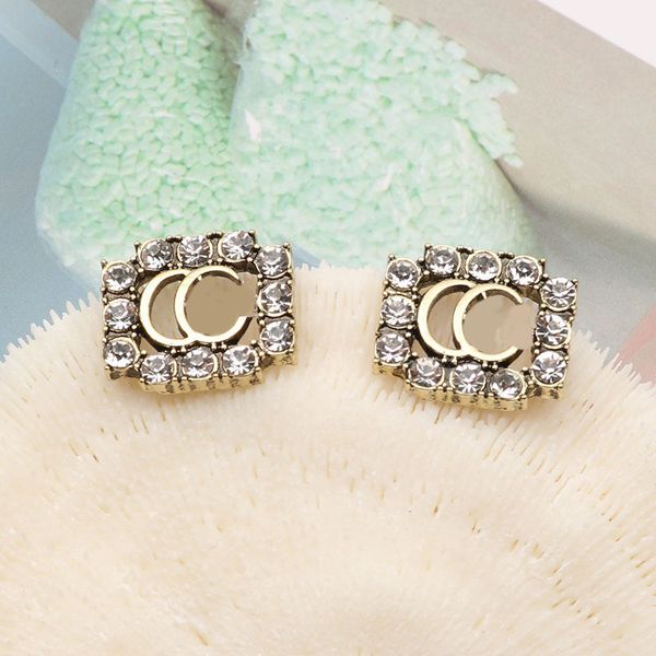 luxury 18k gold plated earrings charm designer earring s925 silver high end design accessories family christmas collocation gifts, Golden;silver
luxury 18k gold plated earrings charm designer earring s925 silver high end design accessories family christmas collocation gifts, Golden;silver