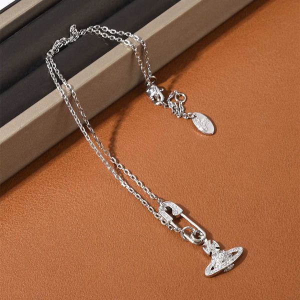empress dowager vivian is full of diamond pins light luxury design sense collarbone small fragrance necklace temperament neck chain, Silver
empress dowager vivian is full of diamond pins light luxury design sense collarbone small fragrance necklace temperament neck chain, Silver