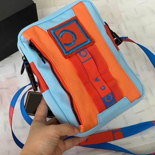 vintage two-tone women designer colorful camera bag nylon stripes embroidery letter removable strap cross body shoulder zipper handbag luxur
vintage two-tone women designer colorful camera bag nylon stripes embroidery letter removable strap cross body shoulder zipper handbag luxur