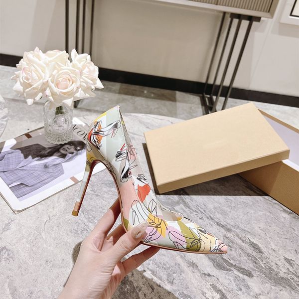 designer single shoes luxury designer women's high heel dress shoes graffiti high heel banquet shoes, Black
designer single shoes luxury designer women's high heel dress shoes graffiti high heel banquet shoes, Black