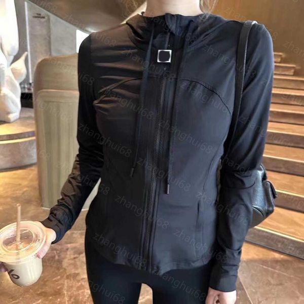 23ss womens designer clothing womens jacket slim-fit long-sleeved hooded sunscreen zip-up jackets women clothes, Black;brown 
23ss womens designer clothing womens jacket slim-fit long-sleeved hooded sunscreen zip-up jackets women clothes, Black;brown