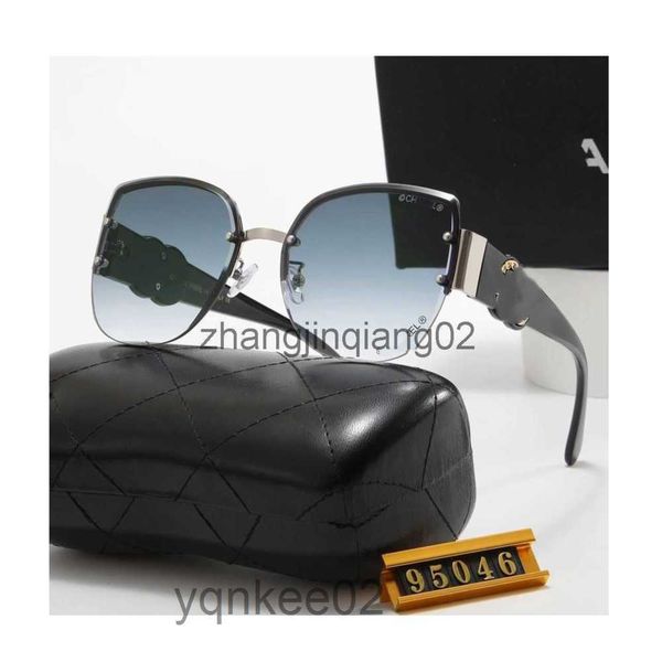 designer channel sunglasses cycle luxurious fashion sports polarize sunglass men women summer vintage baseball new leisure trend driving bea, White;black
designer channel sunglasses cycle luxurious fashion sports polarize sunglass men women summer vintage baseball new leisure trend driving bea, White;black