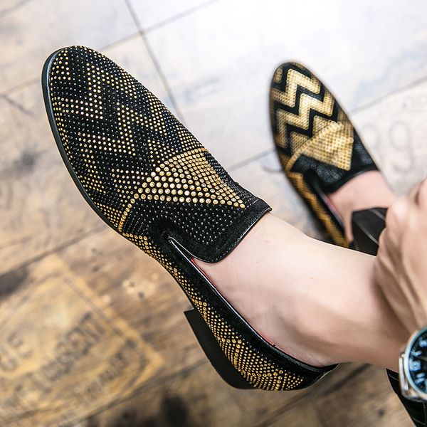 2022 new pointed toe embroidery rhinestone flat shoes for men male wedding dress prom homecoming shoes zapatos hombre vestir, Black
2022 new pointed toe embroidery rhinestone flat shoes for men male wedding dress prom homecoming shoes zapatos hombre vestir, Black