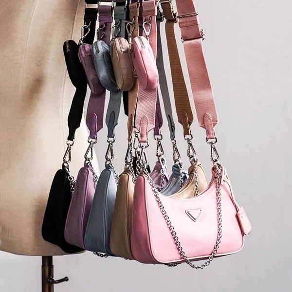 new brand designer bag handbag nylon messenger sales women's classic underarm shoulder purse fashion retro star cleo hobo purse fashion
new brand designer bag handbag nylon messenger sales women's classic underarm shoulder purse fashion retro star cleo hobo purse fashion