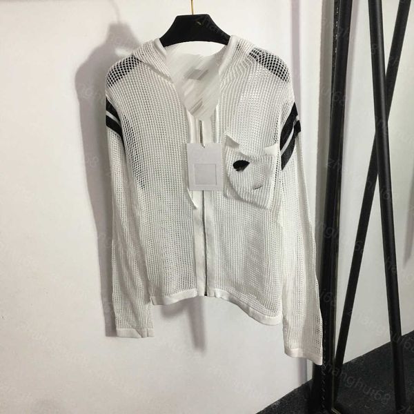 23ss womens designer clothing womens knits rubber logo embroidery pocket hollowed-out long-sleeved hooded cardigan zipper jacket womens clot, White
23ss womens designer clothing womens knits rubber logo embroidery pocket hollowed-out long-sleeved hooded cardigan zipper jacket womens clot, White