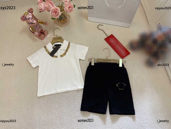 luxury tracksuits kids designer clothes baby sets child summer suit 2pcs gold chain printed polo and double pocket shorts #multiple product, White
luxury tracksuits kids designer clothes baby sets child summer suit 2pcs gold chain printed polo and double pocket shorts #multiple product, White