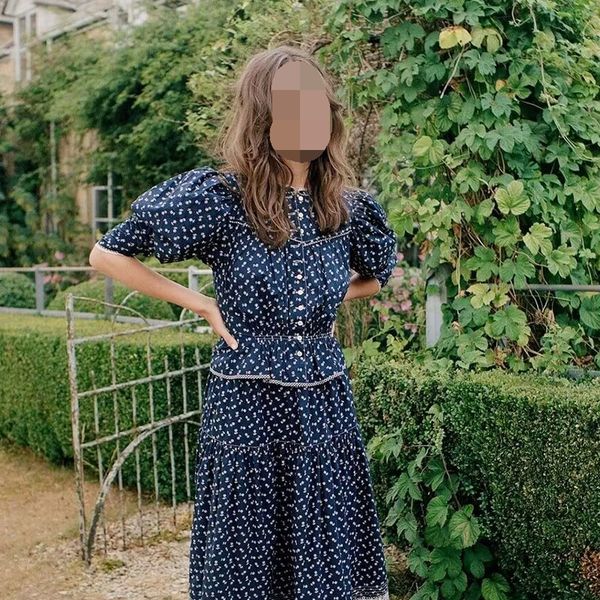 2023 designer two piece set summer dress french floral shirt with mid length ruffled skirt set, White
2023 designer two piece set summer dress french floral shirt with mid length ruffled skirt set, White