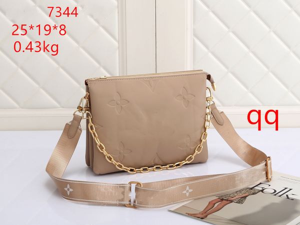 quality luxury designer genuine bags leather coussin women's men tote crossbody embossing fashion messenger wallet camera cases card po
quality luxury designer genuine bags leather coussin women's men tote crossbody embossing fashion messenger wallet camera cases card po