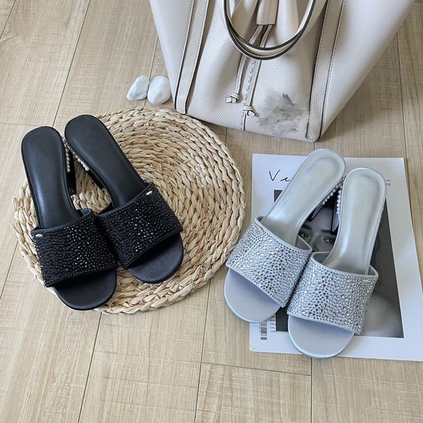2023 paris slippers mules shoes womens slides high heels shoes factory footwear rhinestone diamond pearls studded chunky block slip-on open, Black
2023 paris slippers mules shoes womens slides high heels shoes factory footwear rhinestone diamond pearls studded chunky block slip-on open, Black