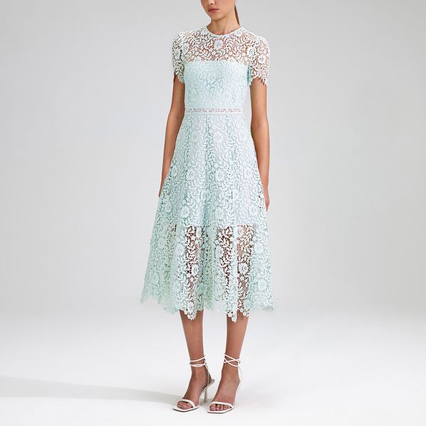 casual dresses s-elf-portrait white rose lace midi dress short sleeve dress for women new, Black;gray
casual dresses s-elf-portrait white rose lace midi dress short sleeve dress for women new, Black;gray