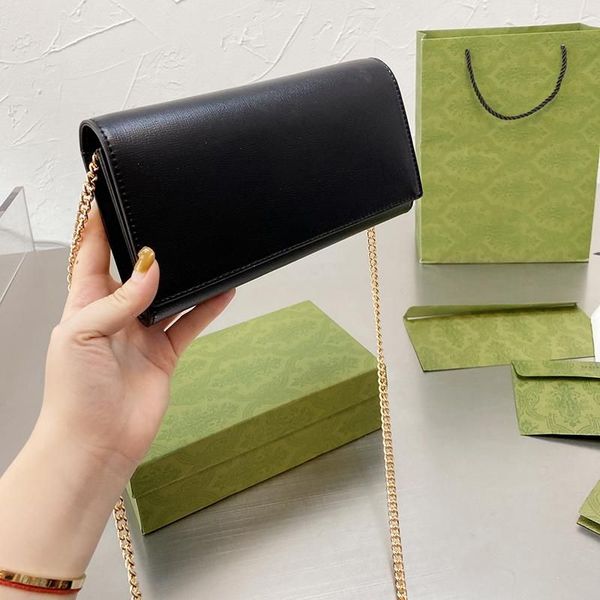 2023 crossbody bag designer shoulder bags mini clutch purse high-quality luxury leather gold chain new pattern different colors size 19 10 c, Black;red
2023 crossbody bag designer shoulder bags mini clutch purse high-quality luxury leather gold chain new pattern different colors size 19 10 c, Black;red