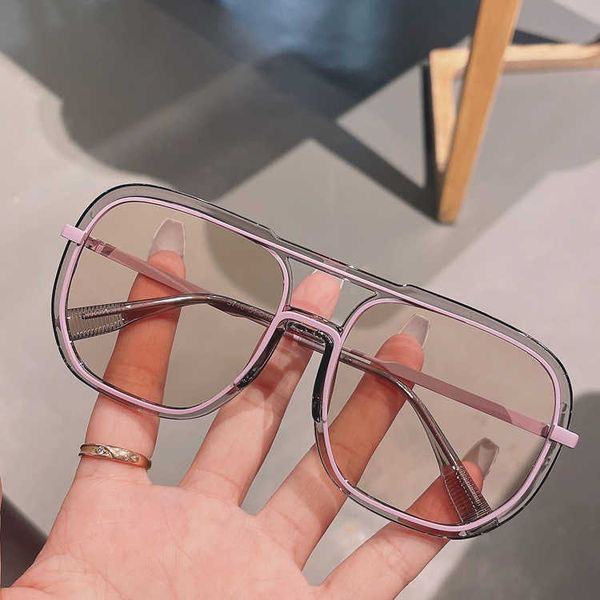individualized small-frame glasses women's fashionable rectangular fashion high-class men's sunglasses, White;black
individualized small-frame glasses women's fashionable rectangular fashion high-class men's sunglasses, White;black