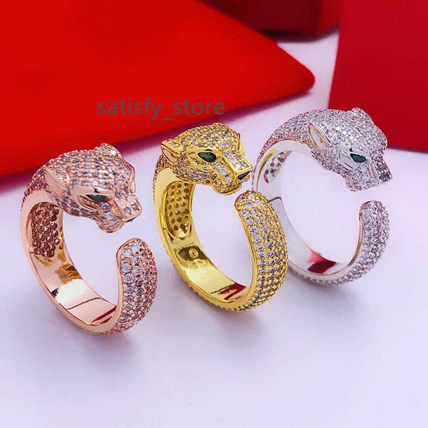 designer rings love ring diamond-pave wedding ring silver women/men luxury jewelry titanium steel
designer rings love ring diamond-pave wedding ring silver women/men luxury jewelry titanium steel