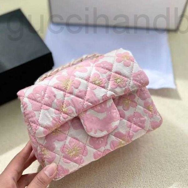 womens flower mini flap bag classic print quilted plaid metal leather chain hardware buckle shoulder crossbody bag designer luxury ladies ha
womens flower mini flap bag classic print quilted plaid metal leather chain hardware buckle shoulder crossbody bag designer luxury ladies ha