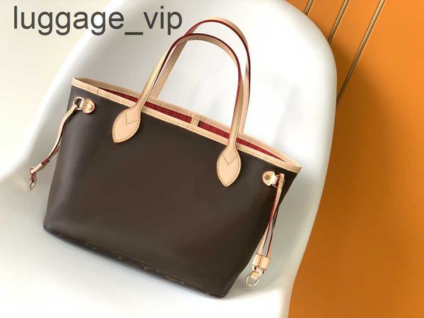 shoulder bags handbag casual tote shoulder bags messenger bag purse new designer bag simple retro fashion high capacity temperament
shoulder bags handbag casual tote shoulder bags messenger bag purse new designer bag simple retro fashion high capacity temperament