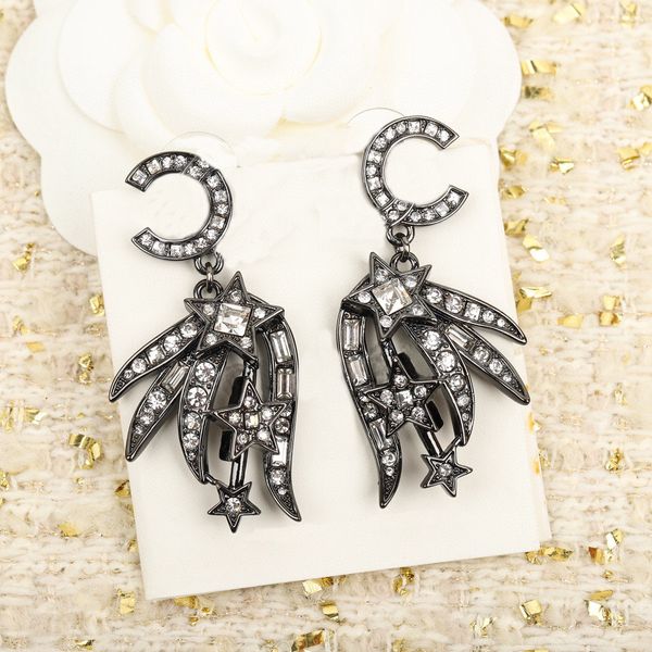 2023 luxury quality charm drop earring with diamond in two colors plated leaf shape design have box stamp ps7089b, Golden
2023 luxury quality charm drop earring with diamond in two colors plated leaf shape design have box stamp ps7089b, Golden