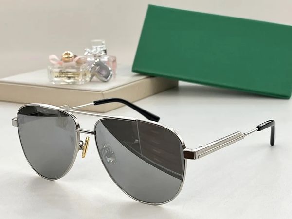 classic polarized sunglasses female designer luxury brand alloy metal vintage glasses sunglasses, White;black
classic polarized sunglasses female designer luxury brand alloy metal vintage glasses sunglasses, White;black
