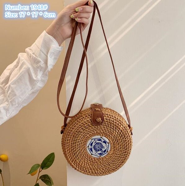 wholesale ladies shoulder bags 2 colors outdoor travel holiday straw beach bag small fresh round hard box mobile phone coin purse street pop
wholesale ladies shoulder bags 2 colors outdoor travel holiday straw beach bag small fresh round hard box mobile phone coin purse street pop