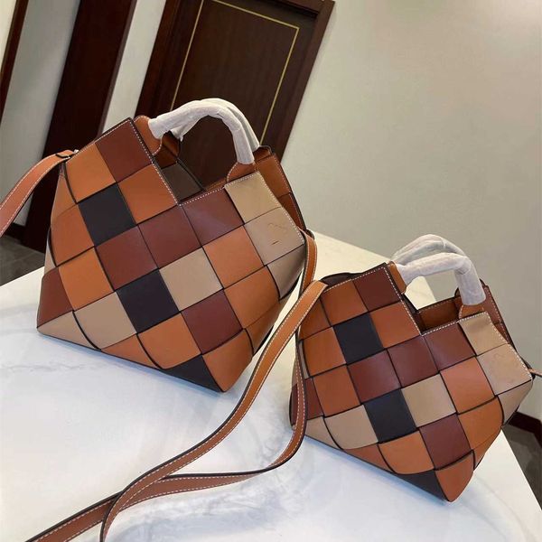 loews designer bag shoulder handbbag puzzles series women's calf leather handheld tote bag fashion woven vegetable basket chessboard cr
loews designer bag shoulder handbbag puzzles series women's calf leather handheld tote bag fashion woven vegetable basket chessboard cr