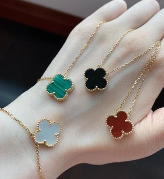 designer fashion pendant necklaces for women elegant 4/four leaf clover locket necklace highly quality choker chains jewelry 18k plated gold, Silver
designer fashion pendant necklaces for women elegant 4/four leaf clover locket necklace highly quality choker chains jewelry 18k plated gold, Silver