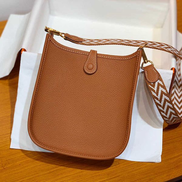 designer h home bag evelynn evelyns leather tc high end handsewn women's bag real cowhide soft wax thread litchi pattern simple casual
designer h home bag evelynn evelyns leather tc high end handsewn women's bag real cowhide soft wax thread litchi pattern simple casual