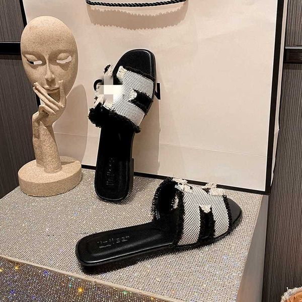yinyin slippers women's summer outwear fashion style personality h slippers flat bottom casual slippers4231, Black
yinyin slippers women's summer outwear fashion style personality h slippers flat bottom casual slippers4231, Black