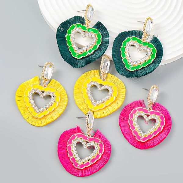fashion metal heart shaped rhinestone fashionable geometric earrings women's fashion dangle earrings banquet jewelry accessories, Silver
fashion metal heart shaped rhinestone fashionable geometric earrings women's fashion dangle earrings banquet jewelry accessories, Silver