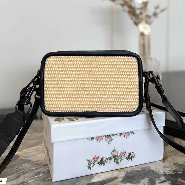 straw camera bag crossbody shoulder underarm shopping bag hobo designer handbags women handbag purse leather envelope fashion alphabet adjus
straw camera bag crossbody shoulder underarm shopping bag hobo designer handbags women handbag purse leather envelope fashion alphabet adjus