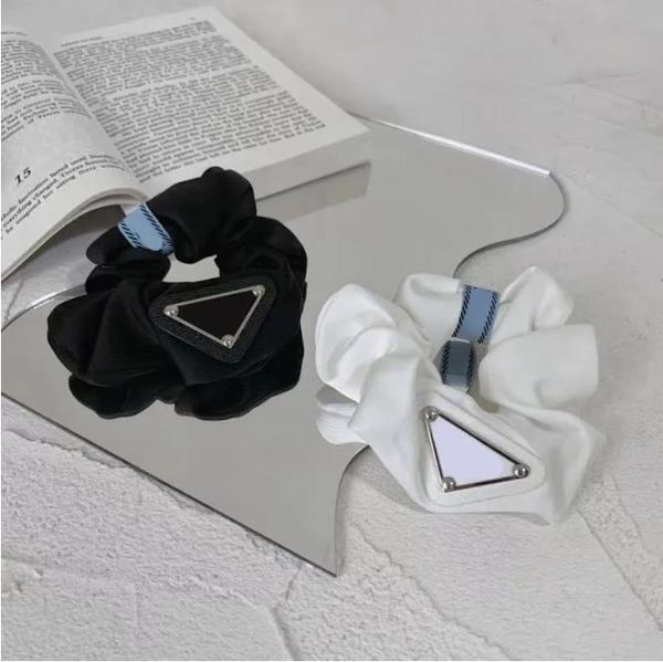 luxury hair circle re nylon recycled nylon hair rope head rope letter european and american selling high-end hair accessories, Blue;gray
luxury hair circle re nylon recycled nylon hair rope head rope letter european and american selling high-end hair accessories, Blue;gray