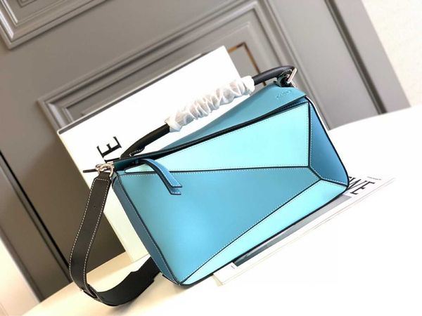 new puzzle geometry bag splicing design handheld one shoulder crossbody women's high quality
new puzzle geometry bag splicing design handheld one shoulder crossbody women's high quality
