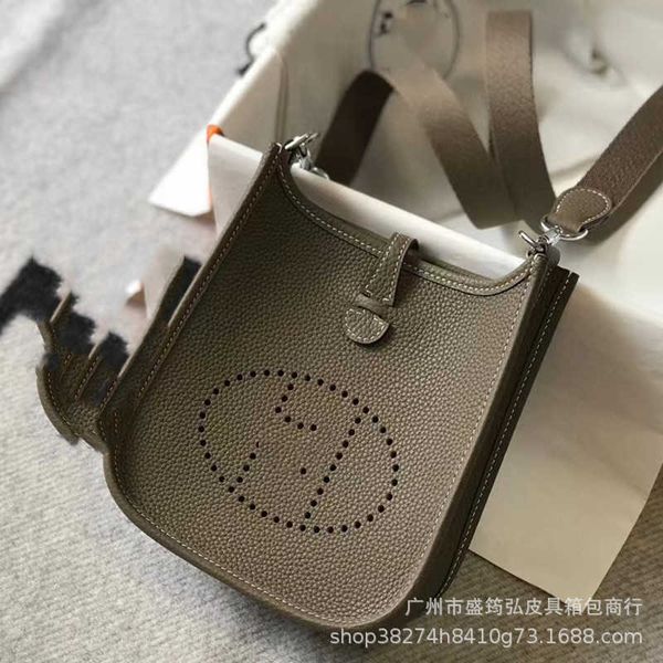 designer hemrres bag evelynn new evelyns cowhide lychee pattern one shoulder crossbody women's bag casual versatile bucket zkao
designer hemrres bag evelynn new evelyns cowhide lychee pattern one shoulder crossbody women's bag casual versatile bucket zkao