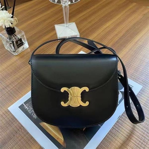 name brand bag shoulder bag luxury handbag velvet classic mini square clamshell packages in female grid line pure color leather wallet doubl
name brand bag shoulder bag luxury handbag velvet classic mini square clamshell packages in female grid line pure color leather wallet doubl
