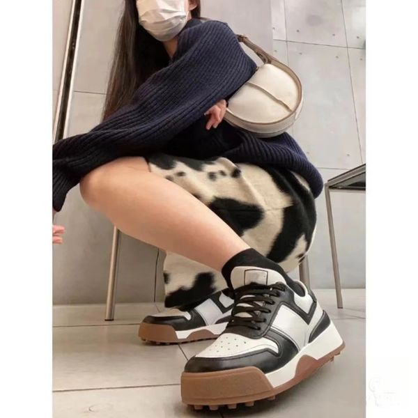 Designer Casual Lace Up Leather Color Matching Board Shoes, Black and White Women's Sports Designer Sports Shoes 35-40, Brown
Designer Casual Lace Up Leather Color Matching Board Shoes, Black and White Women's Sports Designer Sports Shoes 35-40, Brown