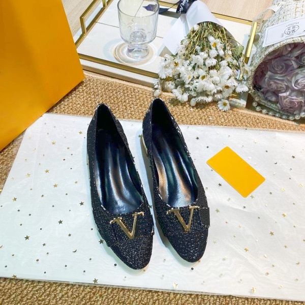designer sneakers oversized casual shoes white black leather luxury velvet suede womens espadrilles trainers women flats lace up platform 19
designer sneakers oversized casual shoes white black leather luxury velvet suede womens espadrilles trainers women flats lace up platform 19