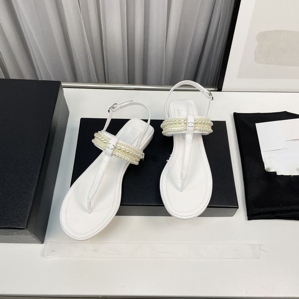 designer cc sandals luxury beach shoes women fashion pearl slides outdoor slippers woman shoe summer casual leather footwear agst
designer cc sandals luxury beach shoes women fashion pearl slides outdoor slippers woman shoe summer casual leather footwear agst