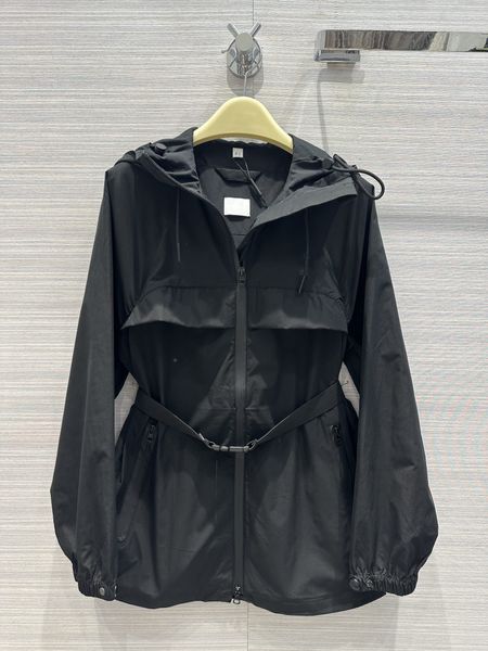 milan runway jackets 2023 new autumn hooded long sleeve brand same style coats women's designer outerwear 0610-20, Black;brown
milan runway jackets 2023 new autumn hooded long sleeve brand same style coats women's designer outerwear 0610-20, Black;brown