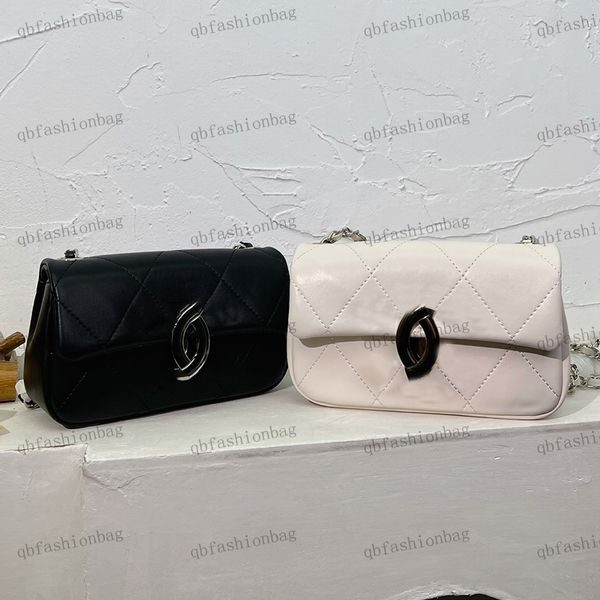 designer womens shoulder bag clamshell diamond check silver hardware metal c buckle matelasse chain crossbody bags mini makeup case retro cl 
designer womens shoulder bag clamshell diamond check silver hardware metal c buckle matelasse chain crossbody bags mini makeup case retro cl