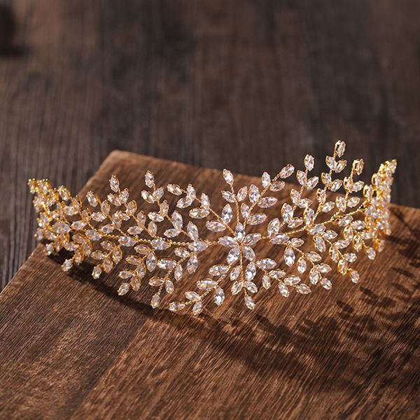 luxury and exaggerated bridal headwear, pure handmade zircon can bend and follow makeup, with a stylish and personalized full diamond hairba, Silver
luxury and exaggerated bridal headwear, pure handmade zircon can bend and follow makeup, with a stylish and personalized full diamond hairba, Silver