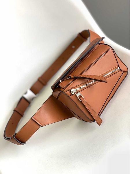 classic puzzle waist bag chest bag cowhide geometry bag deformation bag casual same style men's and women's bag high quality
classic puzzle waist bag chest bag cowhide geometry bag deformation bag casual same style men's and women's bag high quality